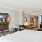 Holiday Inn Express Hotel & Suites Vacaville by IHG