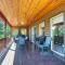 Alton Cabin with Wraparound Deck, Forest Views - Long Valley Junction
