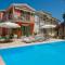 Soustas Apartments