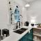 Stonewall Bungalows - Sleeps 15
