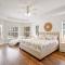 Waterfront Canal Home with HTD Pool Spa and Kayaks - كيب كورال