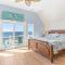 Topsail Treasures - Oceanfront Luxury Spa Pool