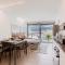 Oro - Modern for 4 guests - بيلينزونا