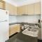 Spacious Living and Grand Views in Southbank