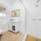 3-Bed Family Haven with Garden & BBQ Area