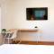 Modern Boho Oasis - Fast Wifi & Shuffleboard! - San Diego