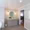 Luxury Grand Escapes Queenslander in Ipswich