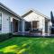 Roys Bay Luxury Accommodation