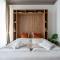 Lake Suite, Self Check-In by HM