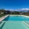 Blue Vibes (Pool & Garden)