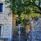 Villa Jerković-Secluded house and apartment with pool - Drašnice