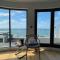 Seasalt - Beach Front Apartment - 伍拉科姆
