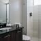FRATELLI CORP APART HOTEL