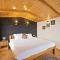 Jomotel Dayaar - An Apple Orchard Villa