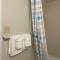 2 Blocks to Beach, 2BIG BR for 7 on HT 7th Floor - Myrtle Beach