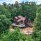 Scenic Talking Rock Creek Resort Home with Hot Tub - Ranger