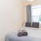 Shirley House 5, Guest House, Self Catering, Self Check in with smart locks, use of Fully Equipped Kitchen, close to City Centre, Ideal for Longer Stays and Fawley contractors - Southampton