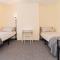 Shirley House 5, Guest House, Self Catering, Self Check in with smart locks, use of Fully Equipped Kitchen, close to City Centre, Ideal for Longer Stays and Fawley contractors - Southampton