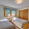 Eagle River Apartment with Private Dock and Fire Pit! - 圣日耳曼