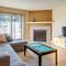 1 Mi to Light Rail Englewood Condo with Pool Access