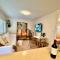 Cozy Manly Beachside Apartment
