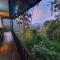 " YOLO " LOVELY COTTAGE