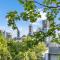 Exclusive Northbridge Apt w Wi-Fi Pool - Perth