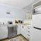 Exclusive Northbridge Apt w Wi-Fi Pool - Perth