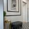Studio Luxury Black & White