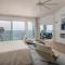 Serene 6000sf 8br-8ba Oceanfront Luxury Villa with 75' Frontage - إنسينيتاس