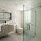 Serene 6000sf 8br-8ba Oceanfront Luxury Villa with 75' Frontage - إنسينيتاس