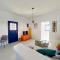 Karpimo North - Sunset view - Private Jacuzzi - up to 4pp - Fira