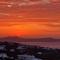 Karpimo North - Sunset view - Private Jacuzzi - up to 4pp - Fira