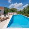 NEW! Villa AmaRosa - heated pool with hydromassage - Zadvarje