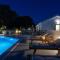 NEW! Villa AmaRosa - heated pool with hydromassage - Zadvarje