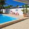Anna villetta con piscina