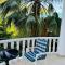 Claude Monet beach hotel - Ureki