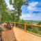 Mountain-View Fleetwood Retreat with Deck and Grill - Fleetwood