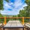 Mountain-View Fleetwood Retreat with Deck and Grill - Fleetwood