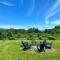 64J Stunning views, close to attractions! 20 min to Bretton Woods. Pool & gym passes! - Whitefield