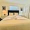 Serenity Spot Wd Pool, Lake, River & Canal View - Санрайз