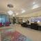 Holiday Inn Express & Suites Charlotte North by IHG