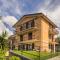 Garden & Sea View - Free Beach Access and Garage - WiFi - Varazze