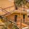 Garden & Sea View - Free Beach Access and Garage - WiFi - Varazze
