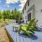 Mystic Retreat with Patio and Grill Walk to River!
