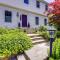 Mystic Retreat with Patio and Grill Walk to River! - ميستيك
