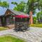 Modern Log Cabin at the beach with Hot Tub, Game Room and Fire Pit - Del Haven