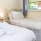 Ta Mill Cottages & Lodges - Meadowview Chalet 1