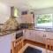 Ta Mill Cottages & Lodges - Meadowview Chalet 2