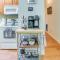 Cabin with Deck and Screened-In Porch in New Market! - نيو ماركت